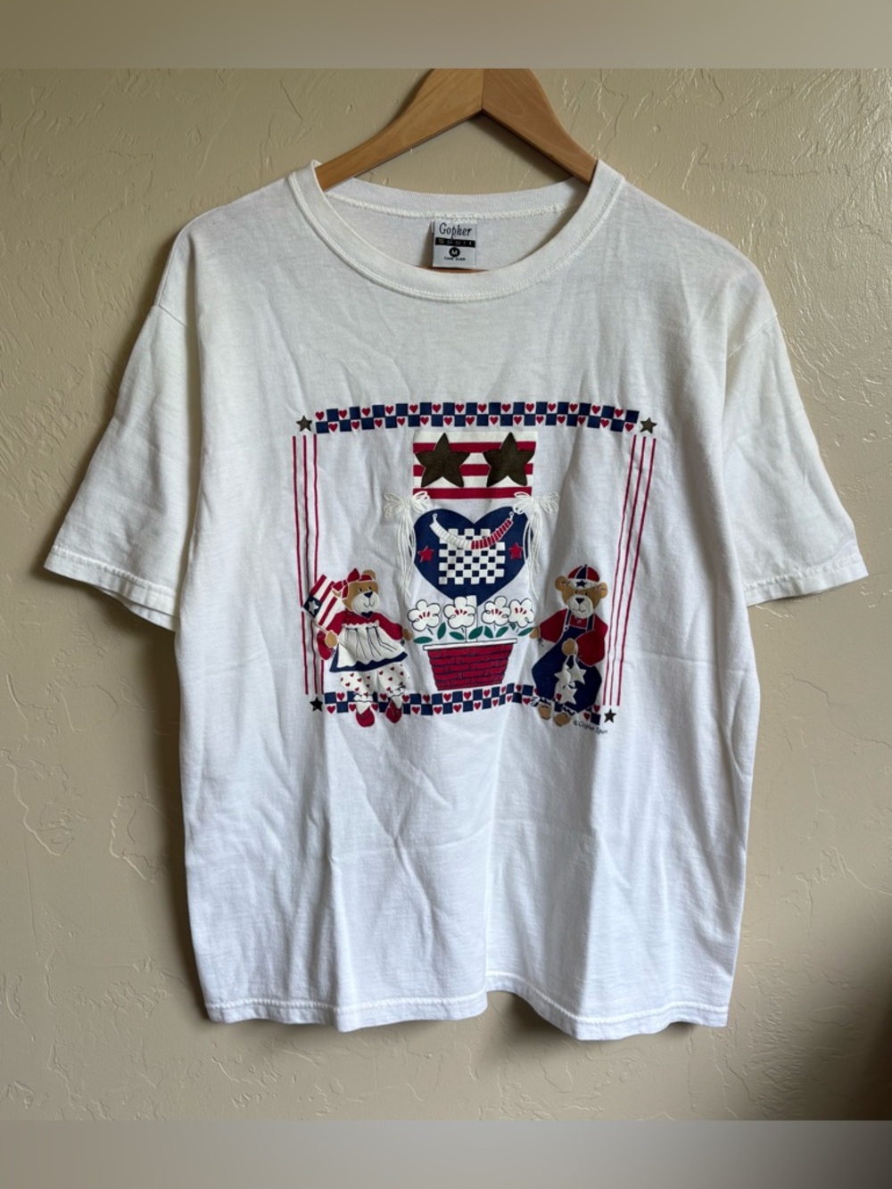Vintage 90s Patriotic Teddy Bear Red White Blue 4th of July Gopher Sport T-Shirt